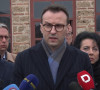 Petković na Božić u porti manastira Gračanica