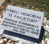 Spomen ploča posvećena nestalima i kidnapovanima