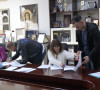Potpisivanje ugovora bivših radnika kosovskih institucija