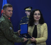 Vjosa Osmani i pripadnik KBS
