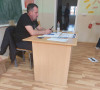 Član izborne komisije sa tetovažom UCK