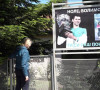 Bilbord ispred kuće u kojoj su Đokovići živeli u Zvečanu