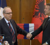 Emanuel Makron i Ismail Kadare