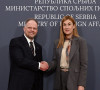 Nevena Jovanović sa zamenikom pomoćnika generalnog sekretara Natoa Kevinom Hamiltonom,