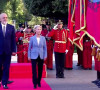 Fon der Lajen Albanija
