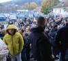 Gužva ispred biračkog mesta