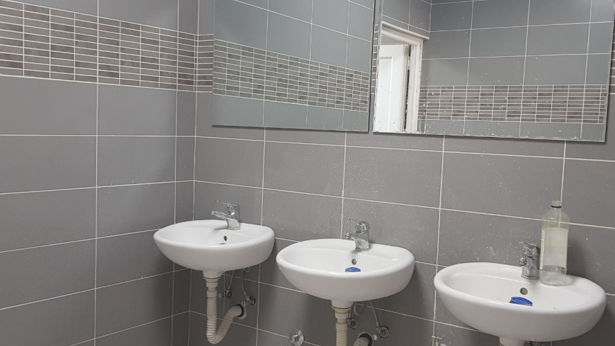 Renovirani toaleti u OŠ Branko Radičević