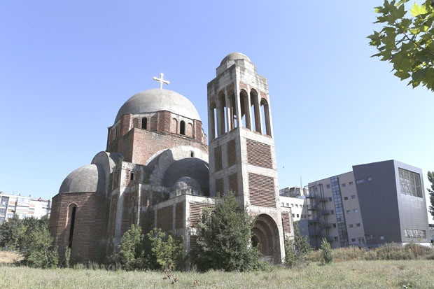 Hram Hrista Spasa/Priština Hram Hrista Spasa/Priština
