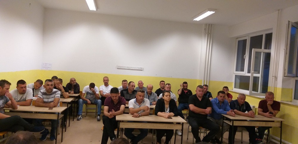 Gračanica, građani na predstavljanju nacrta budžeta za 2020. godinu Gračanica, građani na predstavljanju nacrta budžeta za 2020. godinu
