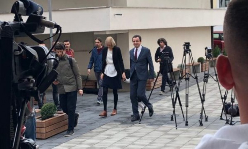 Aljbin Kurti dolazi na biralište