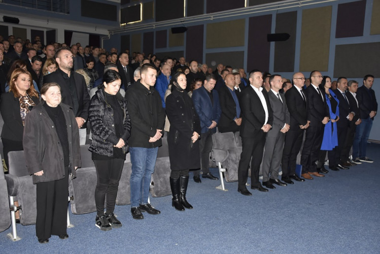 Komemoratnivi skup u Gračanici Komemoratnivi skup u Gračanici
