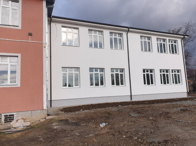 Novosagrađeni aneks škole "Kralj Milutin" u Gračanici