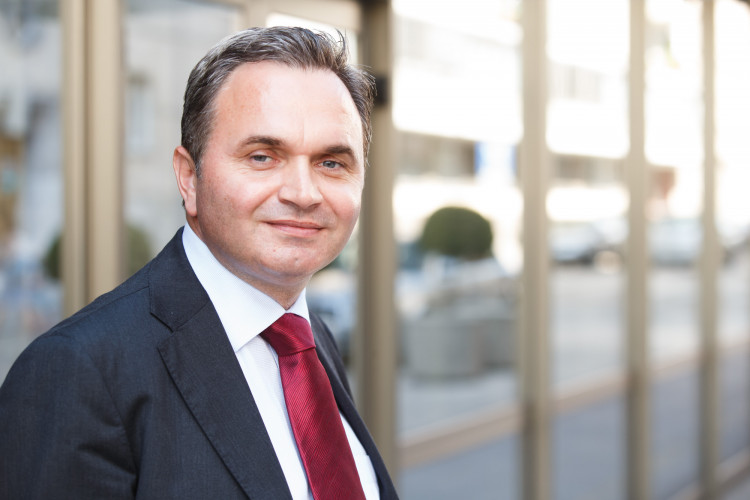 Zijad Bećirović