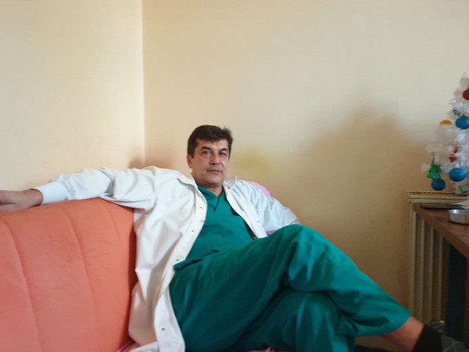 dr Saša Cvetković - specijalista ginekologije i akušerstva dr Saša Cvetković - specijalista ginekologije i akušerstva