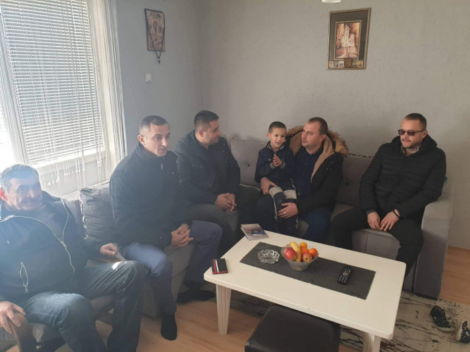 Predstavnici PO za Opštinu Obilić Predstavnici PO za Opštinu Obilić