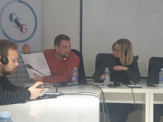 Predstavnik "Kava grupe" Uran Hadža i zamenica ministra za zaštitu životne sredine Milena Zdravković Predstavnik "Kava grupe" Uran Hadža i zamenica ministra za zaštitu životne sredine Milena Zdravković