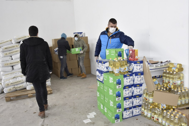 Dopremanje novih količina humanitarne pomoći za najugroženije stanovništvo - Gračanica
