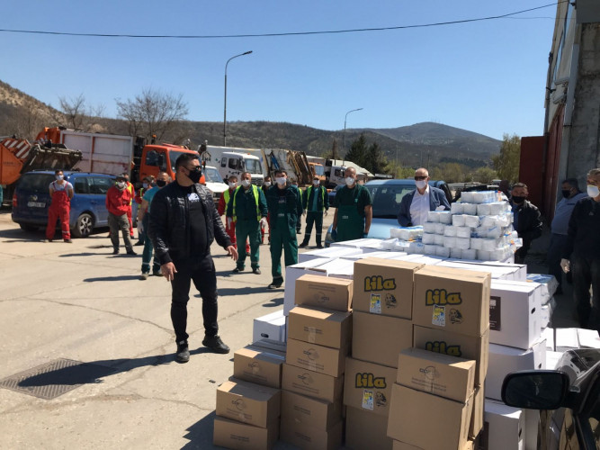 Spirić - podela pomoći za radnike JKP Standard