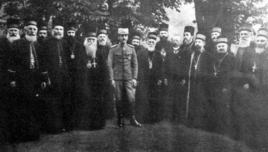 Regent Aleksandar sa episkopatom crkve 1921. godine