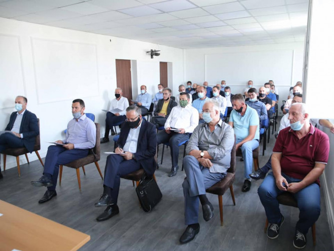 Veselji sastanak sa predsednicima ogranaka DPK Veselji sastanak sa predsednicima ogranaka DPK