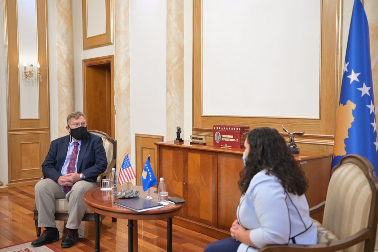 Predsedništvo Skupštine Kosova i SAD delegacija DFC