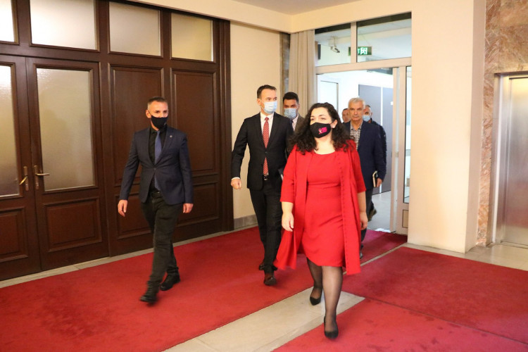 Vjosa Osmani, v.d. predsednika Kosova