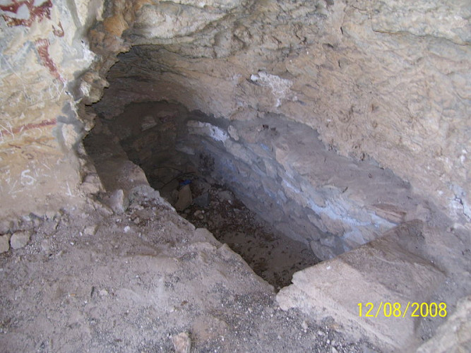 Grobno mesto Sv Petra Koriškog Grobno mesto Sv Petra Koriškog