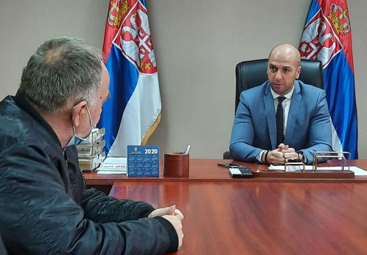 Načelnik KM okruga Slavko Simić sa građanima Načelnik KM okruga Slavko Simić sa građanima