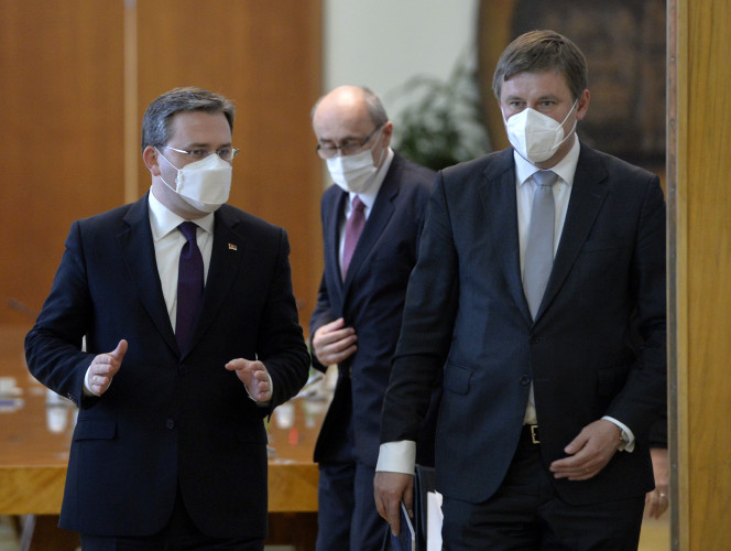 Selaković i Pertiček Selaković i Petriček