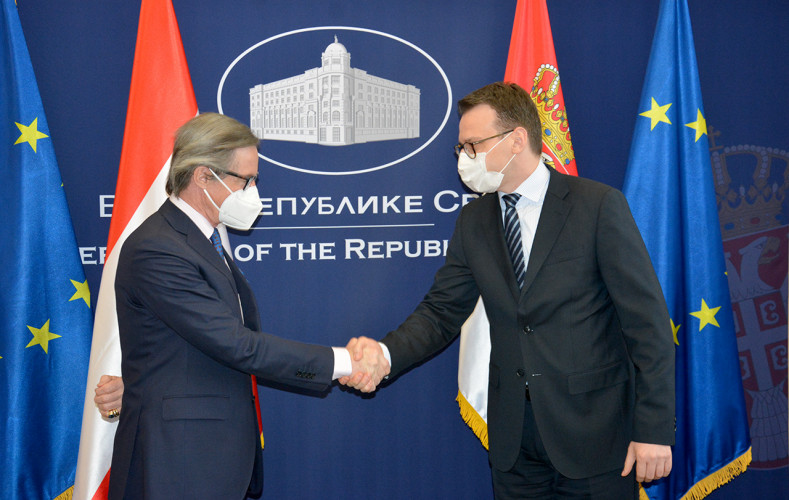 Petković i Peter Launski-Tifental 