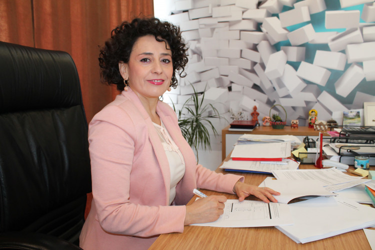 Adrijana Hodžić Adrijana Hodžić