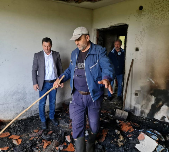 Todić kod porodice Premović Todić kod porodice Premović