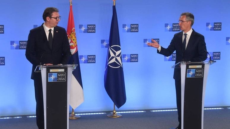 Vučić i Stoltenberg u Briselu