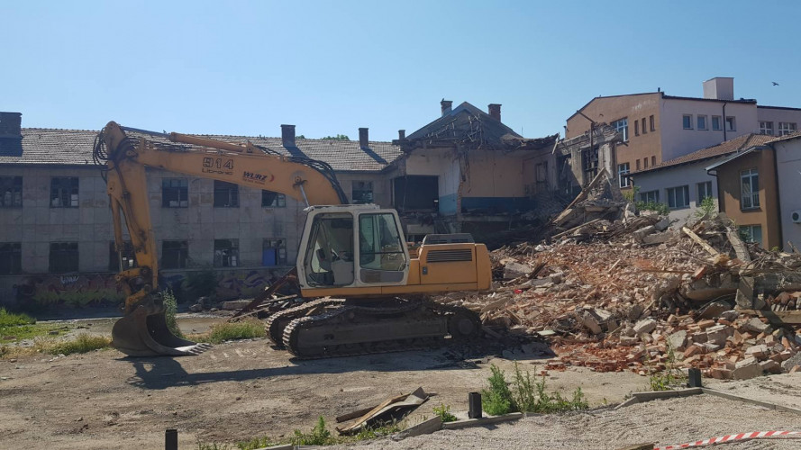 Raščišćavanje terena Raščišćavanje terena