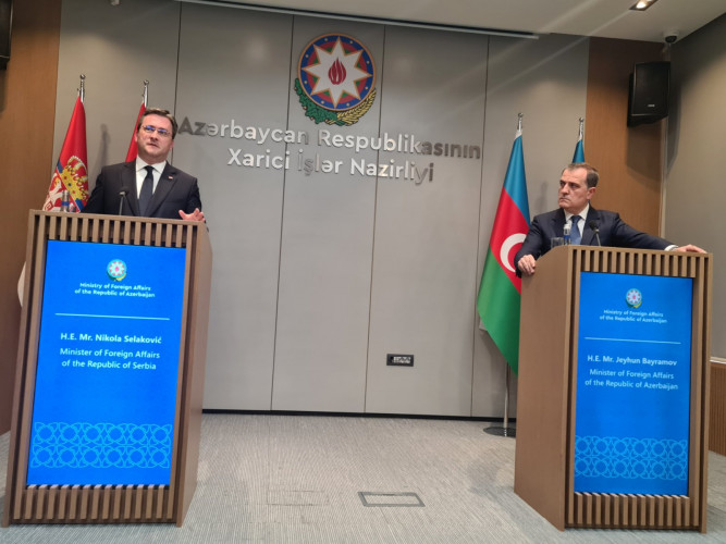Selaković sa ministrom spoljnih poslova Azerbejdžana Selaković sa ministrom spoljnih poslova Azerbejdžana