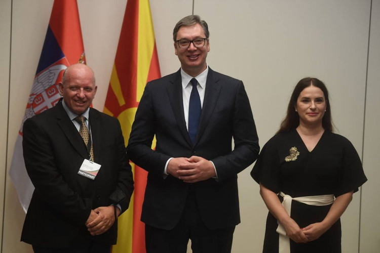 Vučić primio priznanje