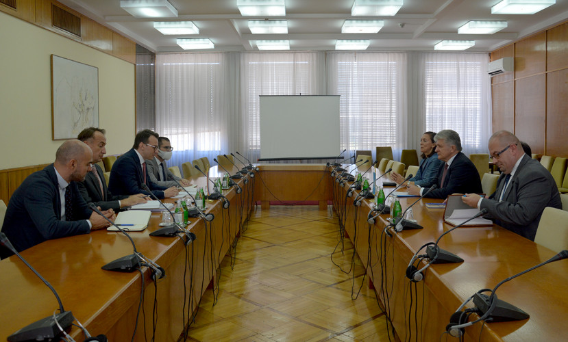 Petković na sastanku sa Miroslavom Jenčom Petković na sastanku sa Miroslavom Jenčom