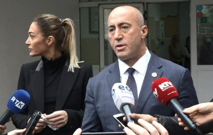 Ramuš Haradinaj glasao na lokalnim izborima