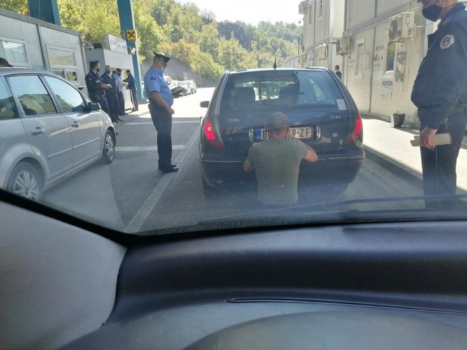 Nalepnice za registarske tablice Nalepnice za registarske tablice
