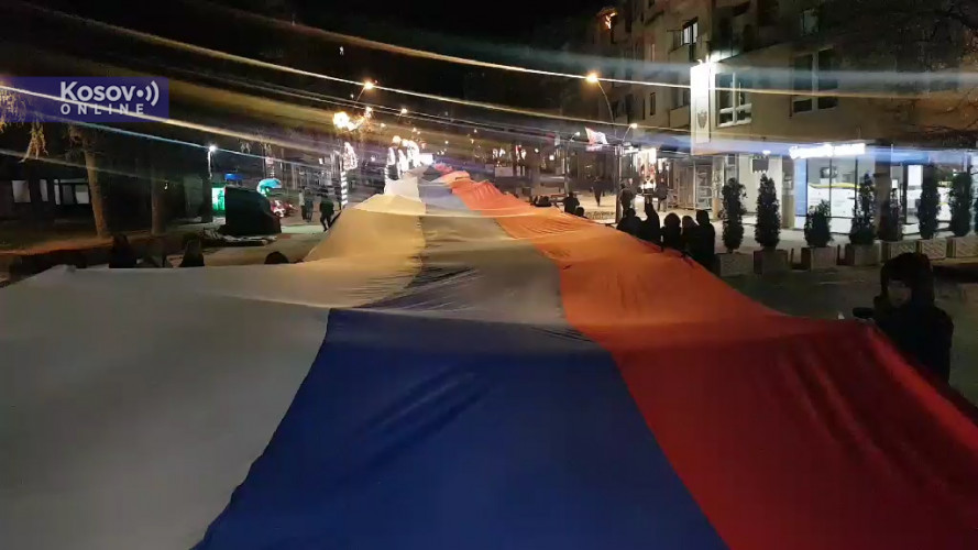 Mitrovica zastava