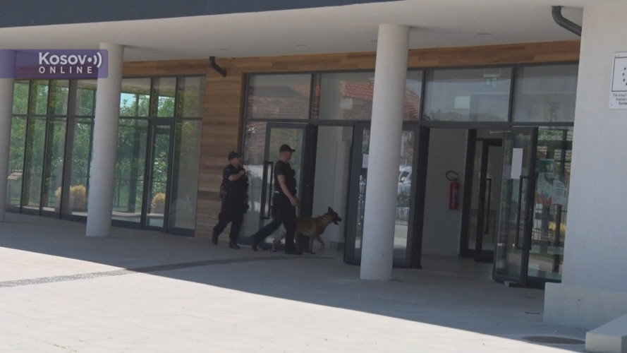 Srednjoškolski centar u Lapljem Selu