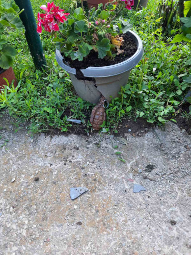Bačena bomba na kuću Jovanovića u Mogili