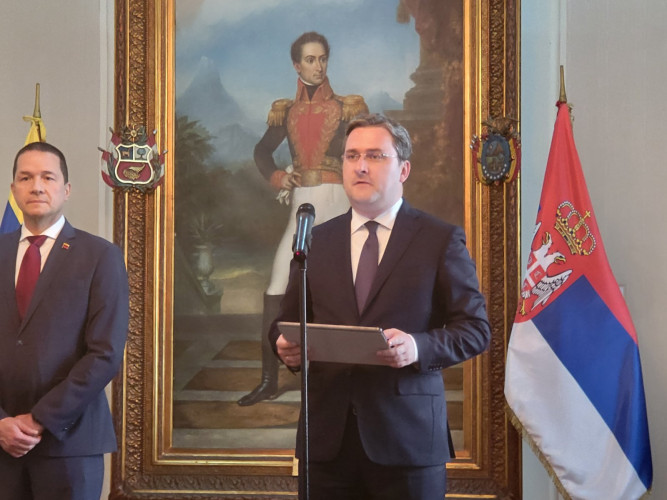 Obraćanje ministra Selakovića u Venecueli.jpg