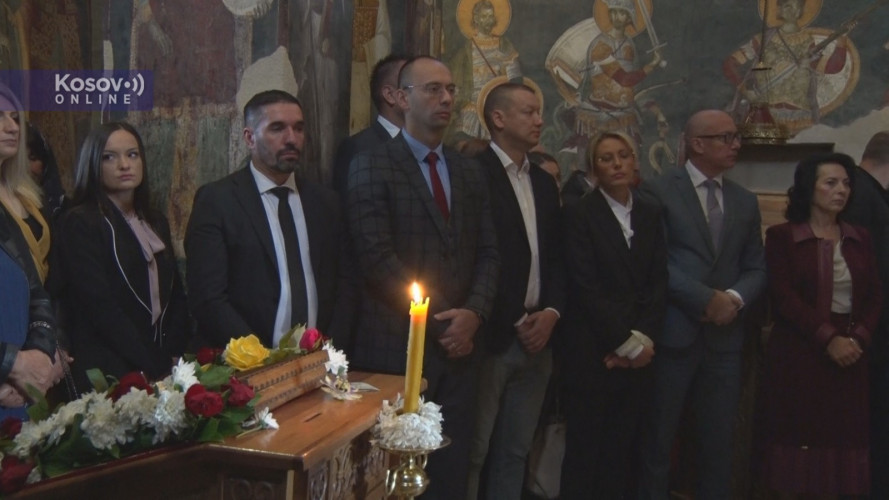 Politički predstavnici Srba na obeležavanju slave opštine Gračanica Politički predstavnici Srba na obeležavanju slave opštine Gračanica