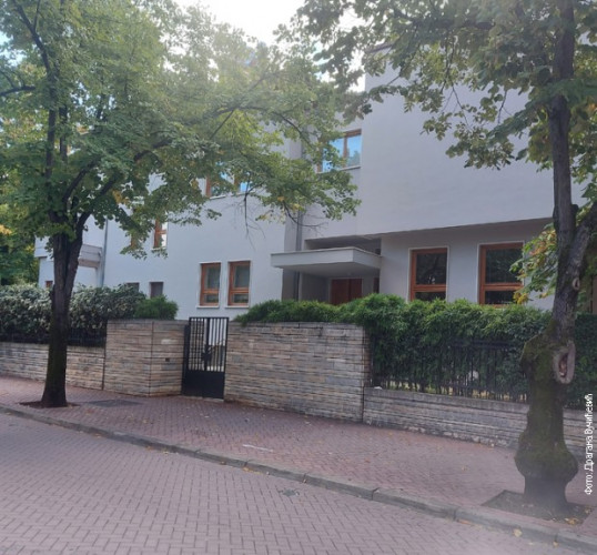 Vila Envera Hodže