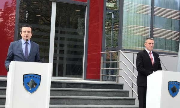 Aljbin Kurti i Nenad Rašić Aljbin Kurti i Nenad Rašić