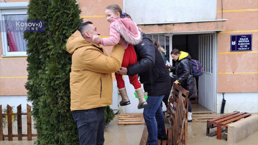 Evakuacija stanara sgrade u Bošnjačkoj mahali