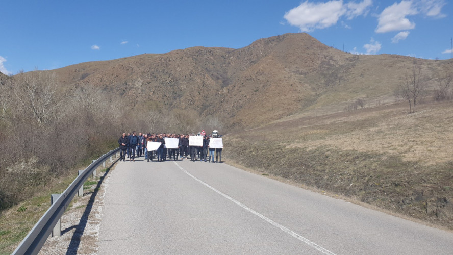 Protest građana, iz pravca Leposavića