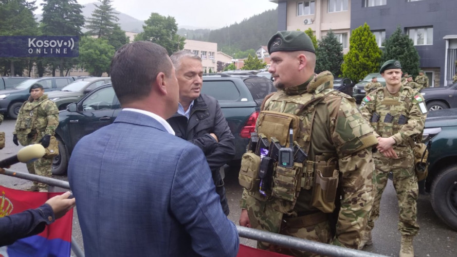 Todić i predstavnik Kfora