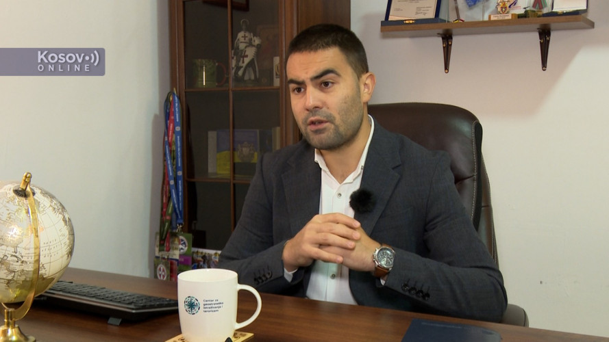 Vlade Radulović